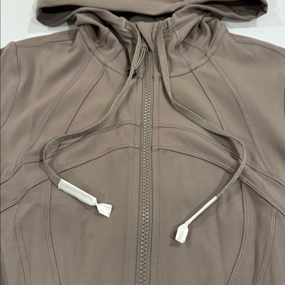 lululemon athletica Define Hooded Jacket Nulu Women’s Size 4 New with tags! - Picture 5 of 7